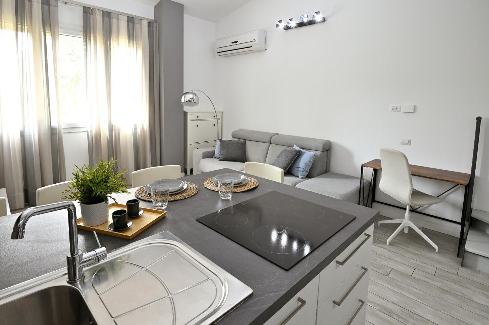 Boutique Apartment “Diviso Due” Firenze Bagian luar foto